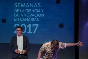 Comedia 'Canarias y 100 ¡zas!. Teatro Guiniguada. Gran Canaria. 23-11-17_1