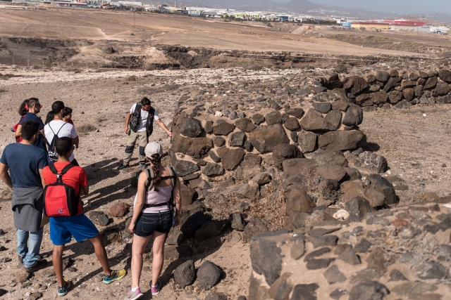 Visita al yacimiento arqueológico de Tufia. Telde. Gran Canaria. 11-11-17_28
