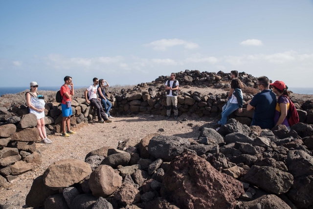 Visita al yacimiento arqueológico de Tufia. Telde. Gran Canaria. 11-11-17_34